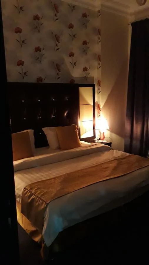 Aparthotel Al Raha Garden Suites Rijád
